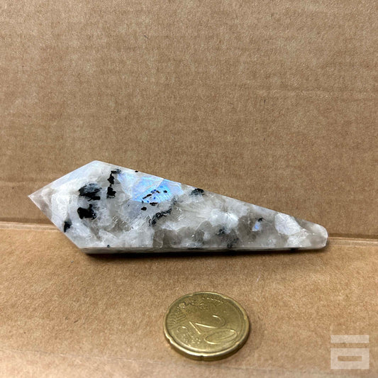 Punta Cuarzo con turmalina negra