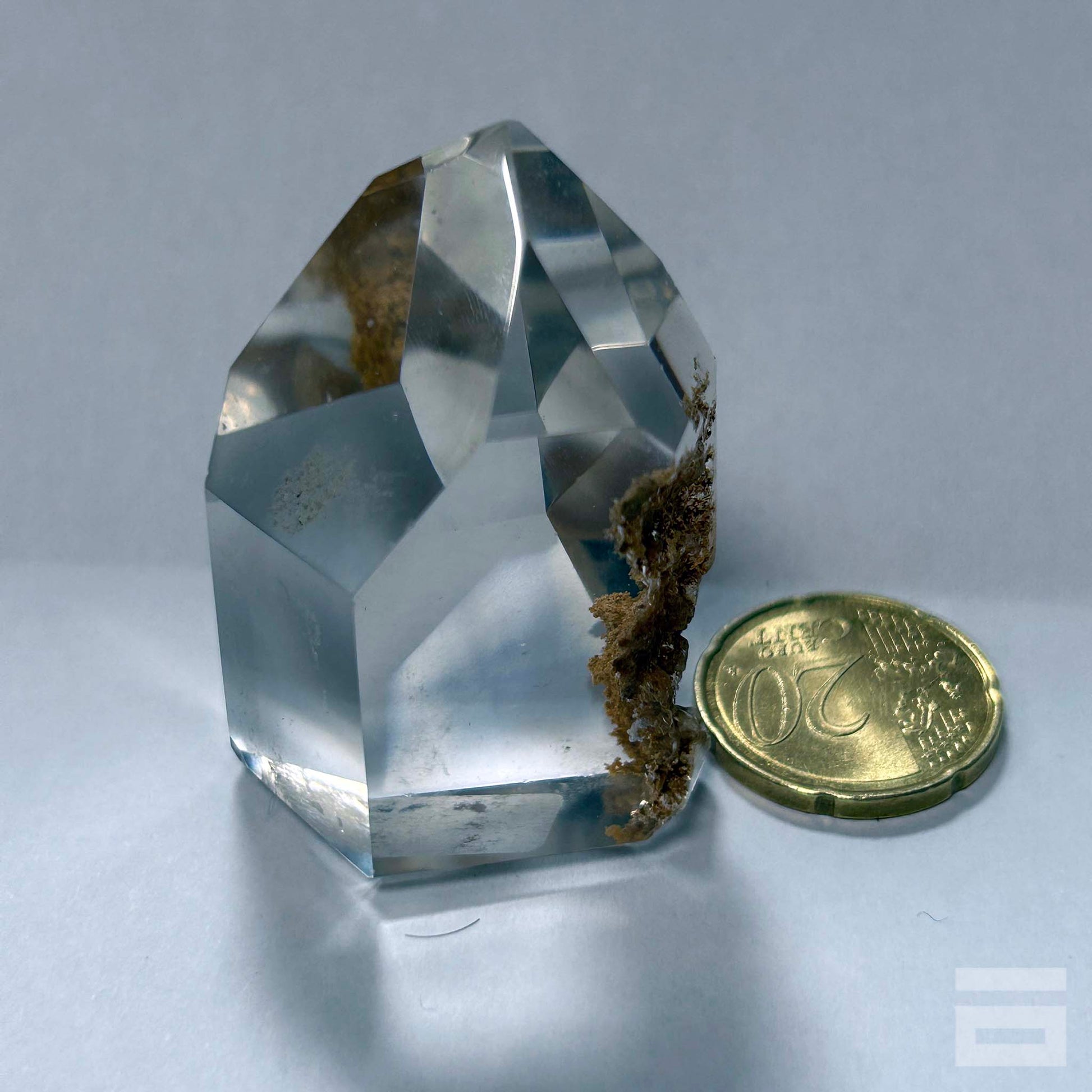 Punta Cuarzo Chamánico con lodolita