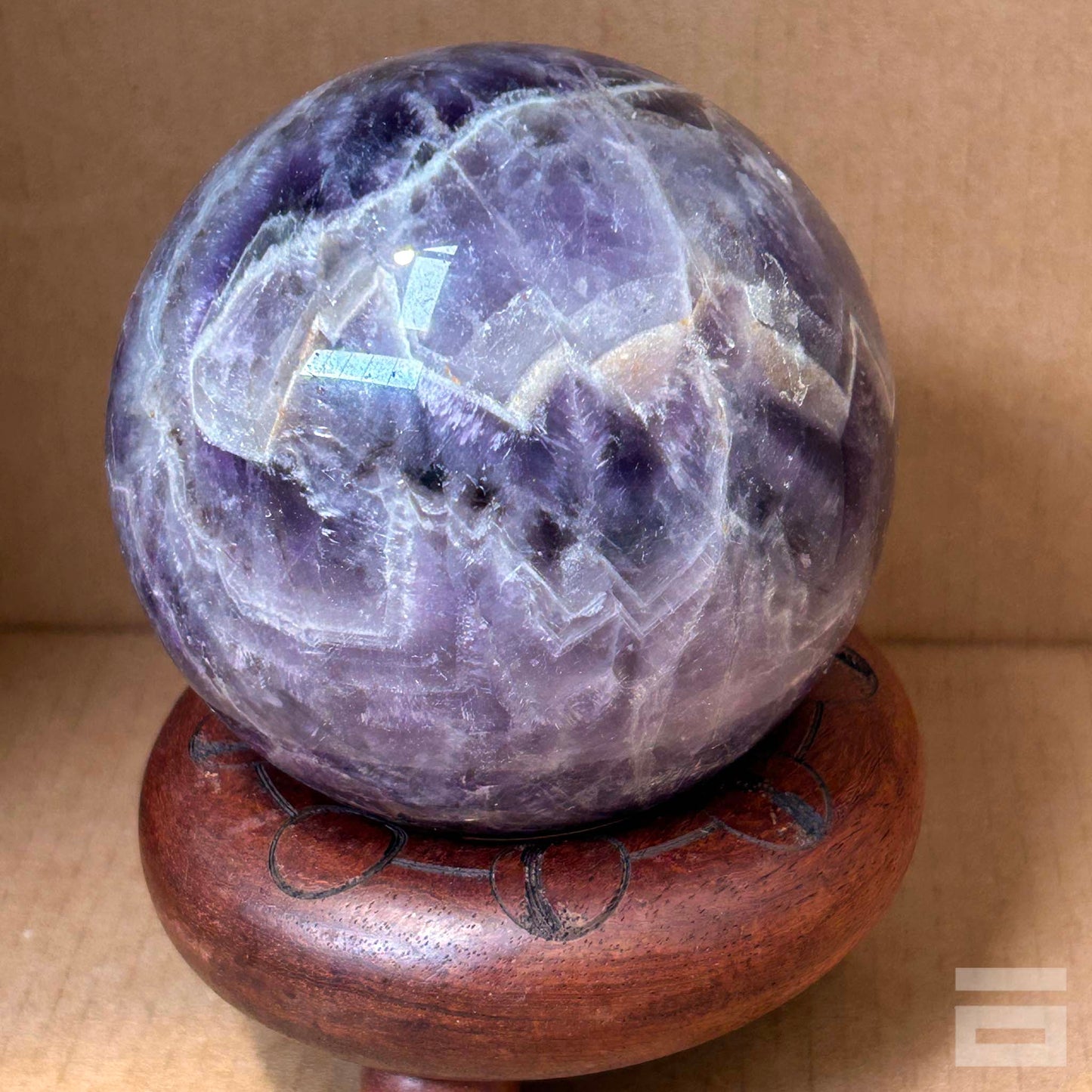 Esfera de Amatista dream con geoda