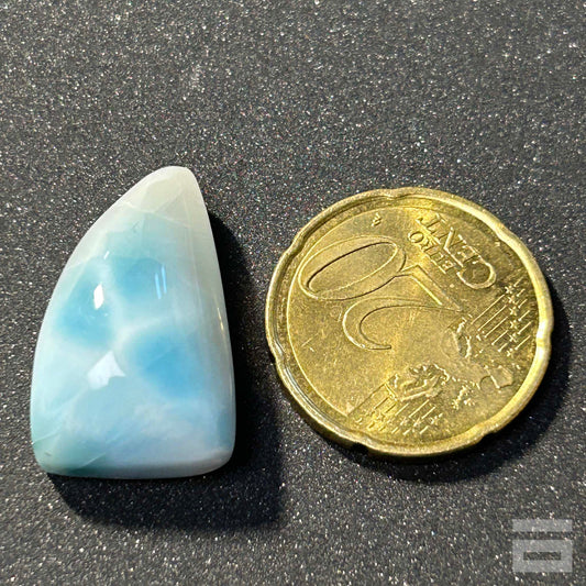 Cabujón Larimar