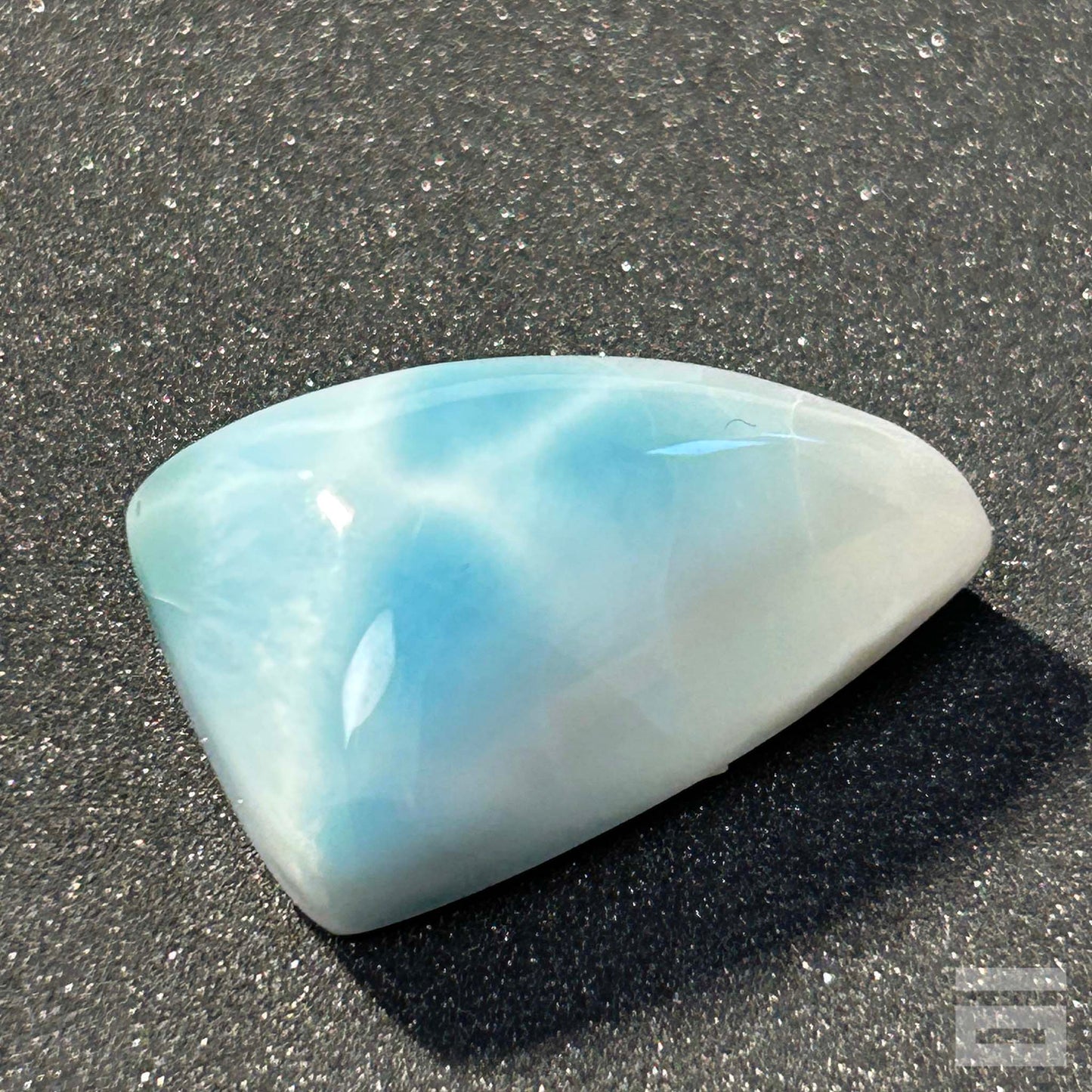 Cabujón Larimar