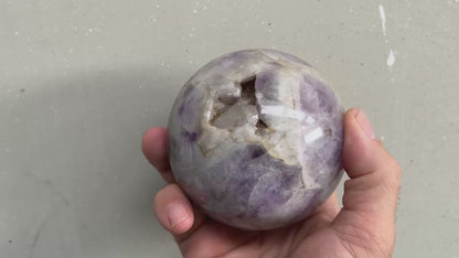 Esfera de Amatista dream con geoda